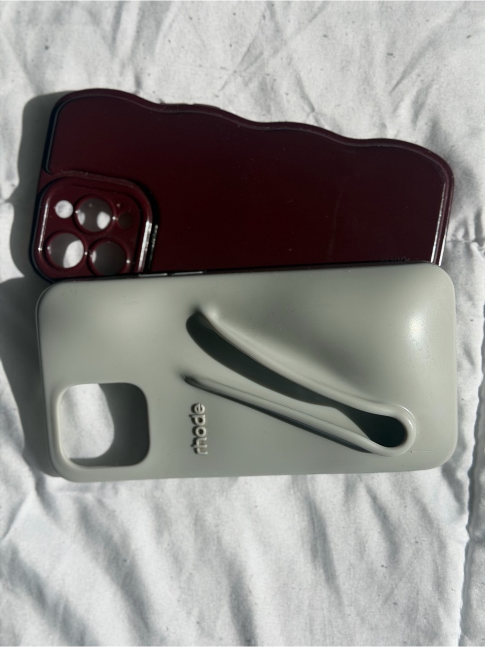 Silicone Phone Case with Strap - Light Gray - Picture 3 of 3